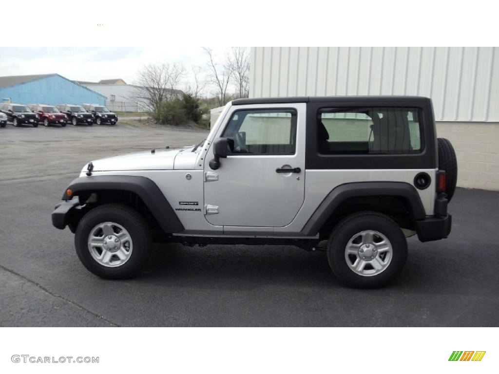 2011 Wrangler Sport 4x4 - Bright Silver Metallic / Black photo #8