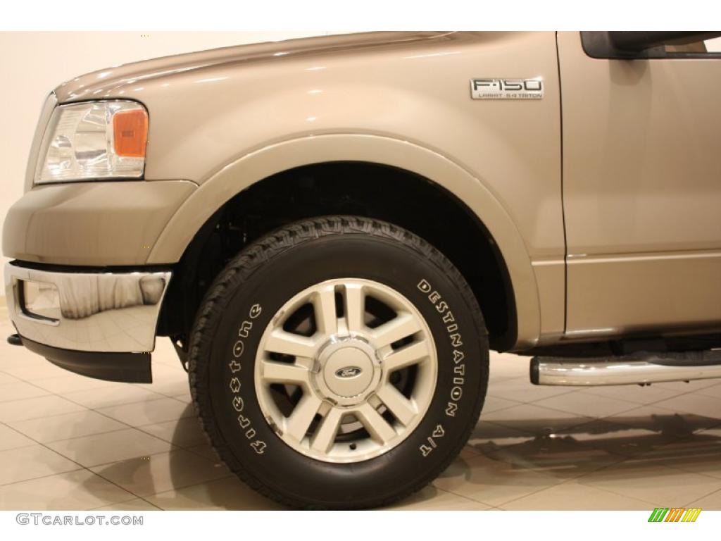 2004 F150 Lariat SuperCrew 4x4 - Arizona Beige Metallic / Tan photo #19