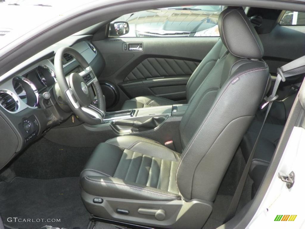 2011 Mustang V6 Premium Coupe - Ingot Silver Metallic / Charcoal Black photo #5