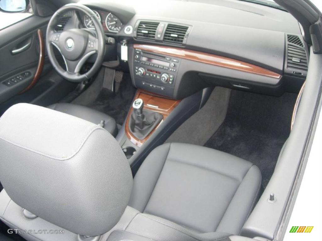 2008 1 Series 135i Convertible - Titanium Silver Metallic / Black photo #21