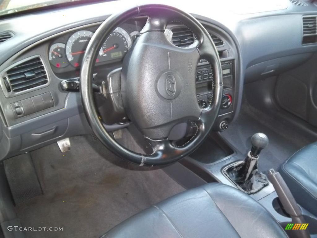 2002 Elantra GT Hatchback - Carbon Blue / Dark Gray photo #7