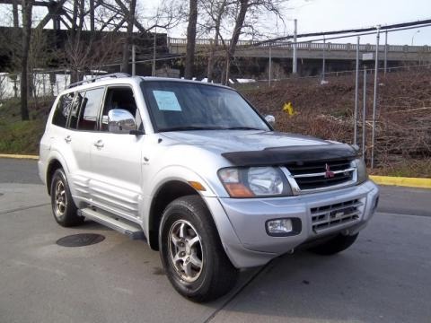 2001 Mitsubishi Montero Limited 4x4 Data, Info and Specs