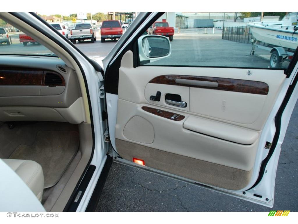 2002 Lincoln Town Car Executive Door Panel Photos