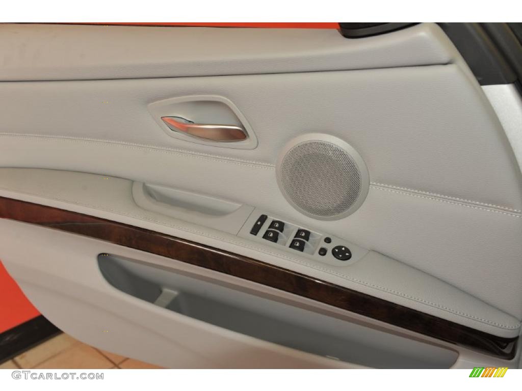 2011 3 Series 328i Sedan - Titanium Silver Metallic / Gray Dakota Leather photo #11
