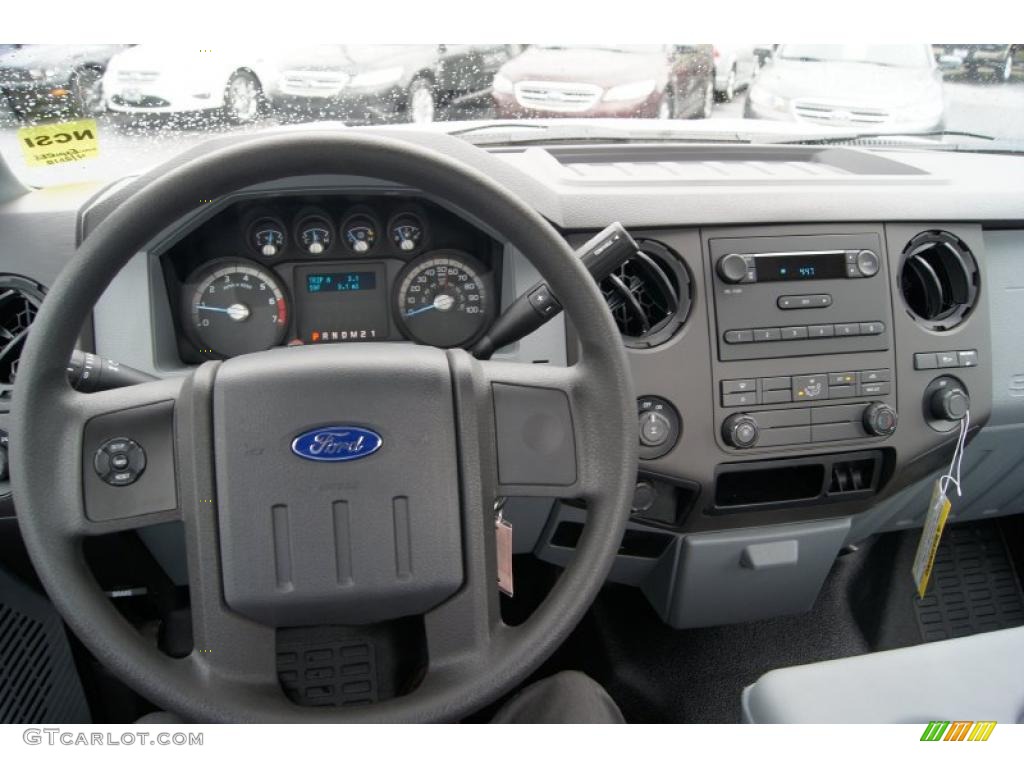 2011 Ford F250 Super Duty XL Regular Cab Dashboard Photos