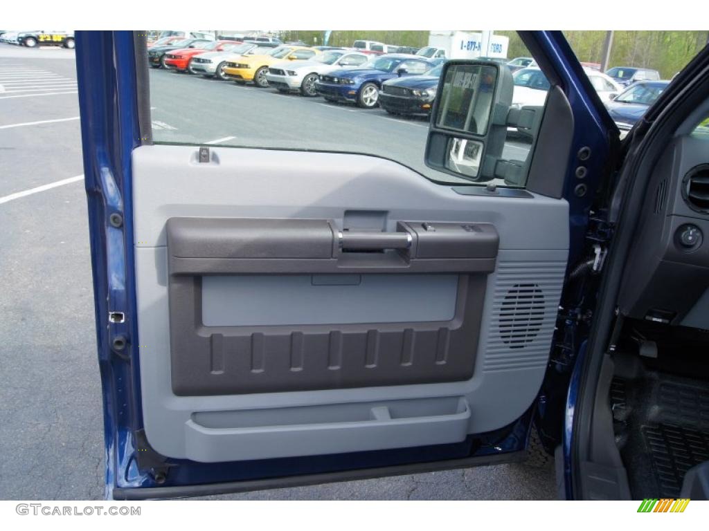 2011 Ford F250 Super Duty XL SuperCab 4x4 Steel Gray Door Panel Photo #47907356