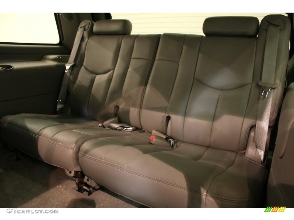 2004 Yukon SLT 4x4 - Silver Birch Metallic / Pewter/Dark Pewter photo #17