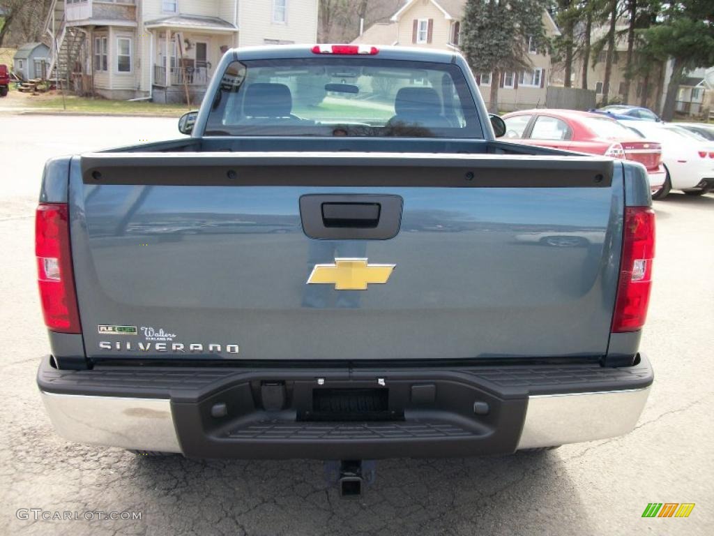 2011 Silverado 1500 Regular Cab 4x4 - Blue Granite Metallic / Dark Titanium photo #4