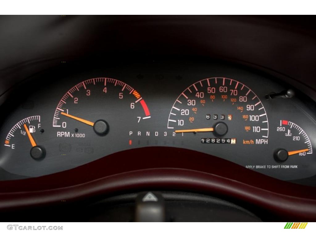 2002 Pontiac Grand Prix GT Sedan Gauges Photo #47908752