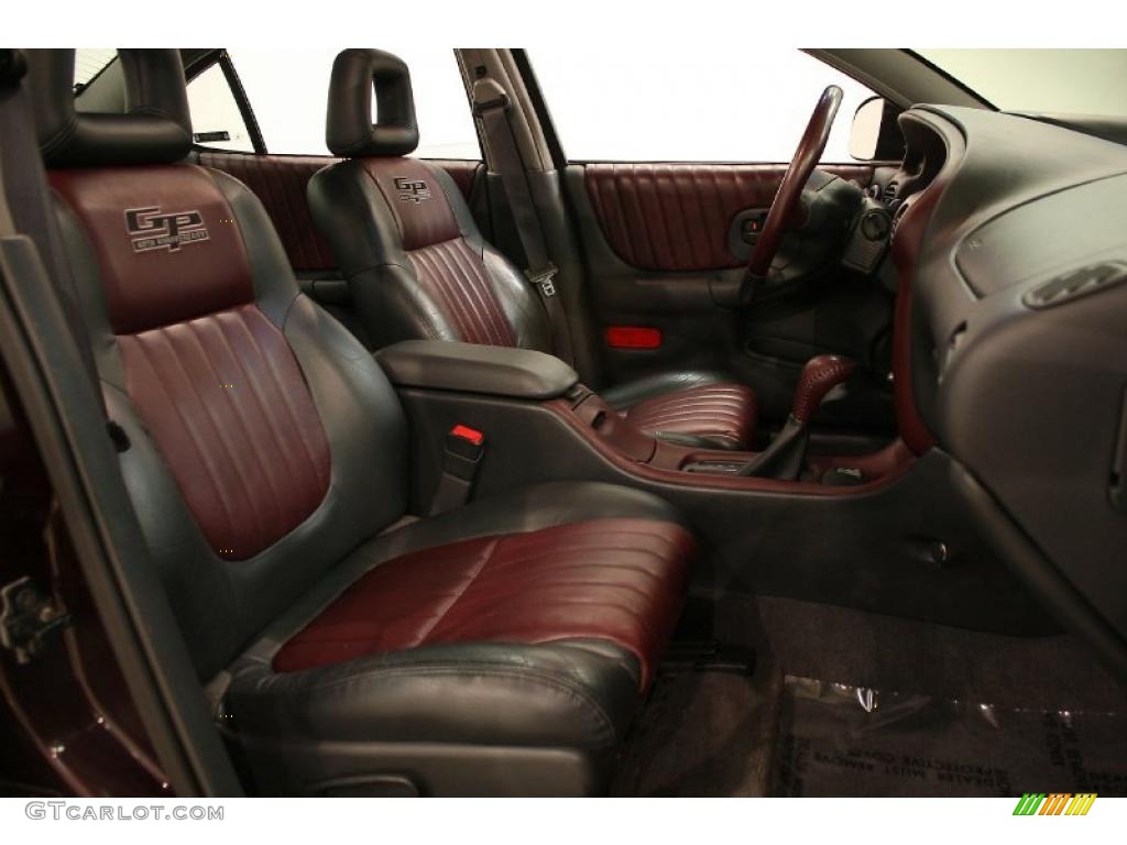 Ruby Red Interior 2002 Pontiac Grand Prix GT Sedan Photo #47908851