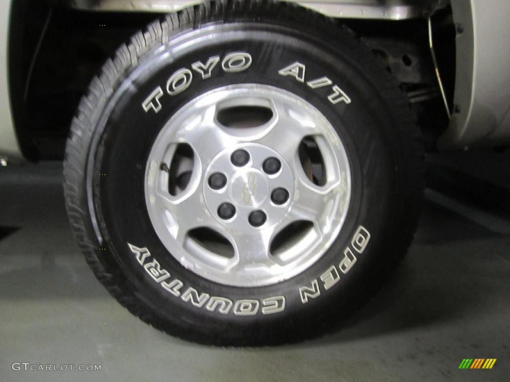 2003 Silverado 1500 Extended Cab 4x4 - Light Pewter Metallic / Dark Charcoal photo #9