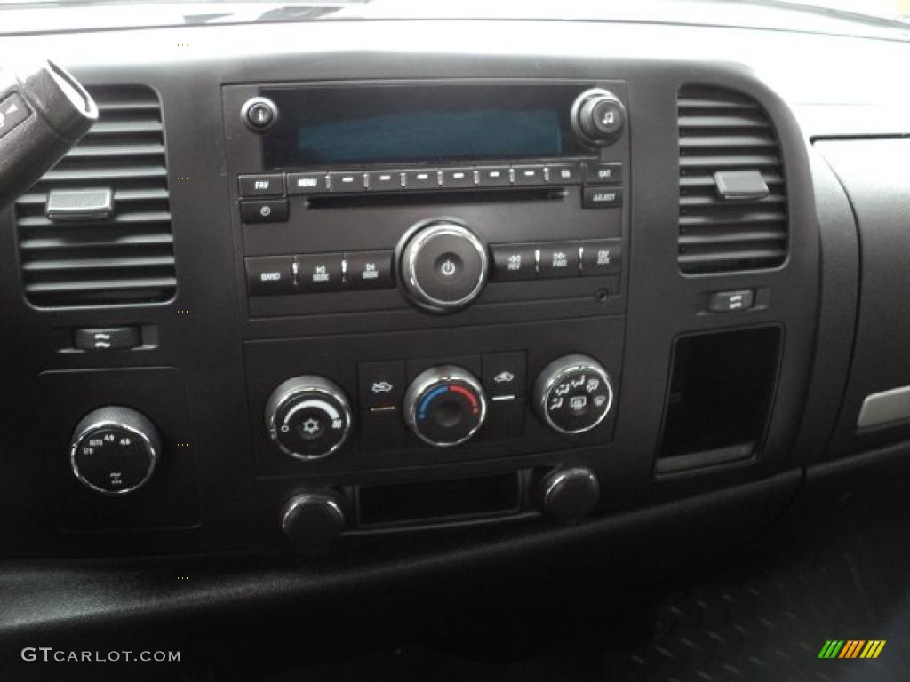 2008 Silverado 1500 LT Regular Cab 4x4 - Black / Ebony photo #12