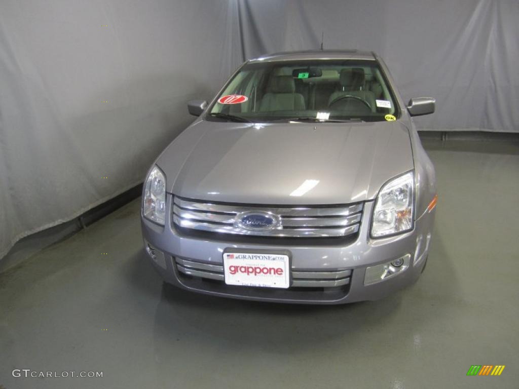 2007 Fusion SEL V6 - Tungsten Grey Metallic / Light Stone photo #2