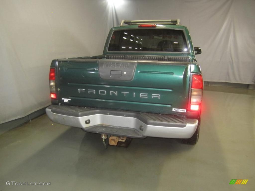 2001 Frontier XE V6 Crew Cab 4x4 - Alpine Green Metallic / Gray photo #10