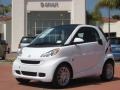 2011 Crystal White Smart fortwo passion coupe  photo #1