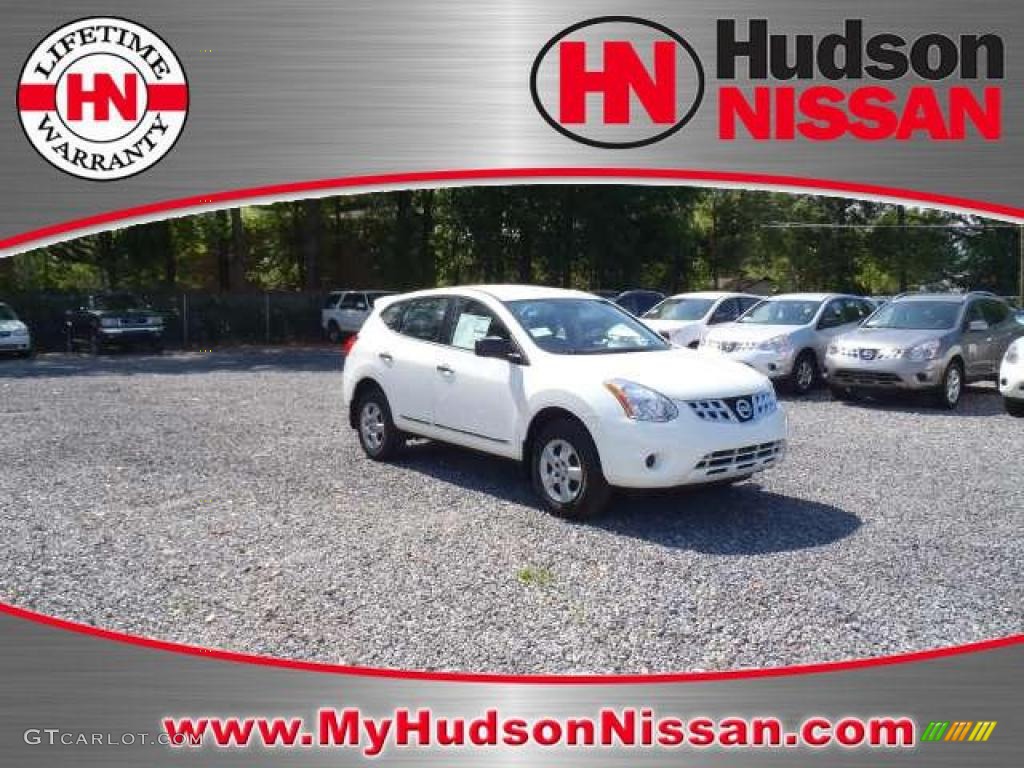 2011 Rogue S - Pearl White / Black photo #1