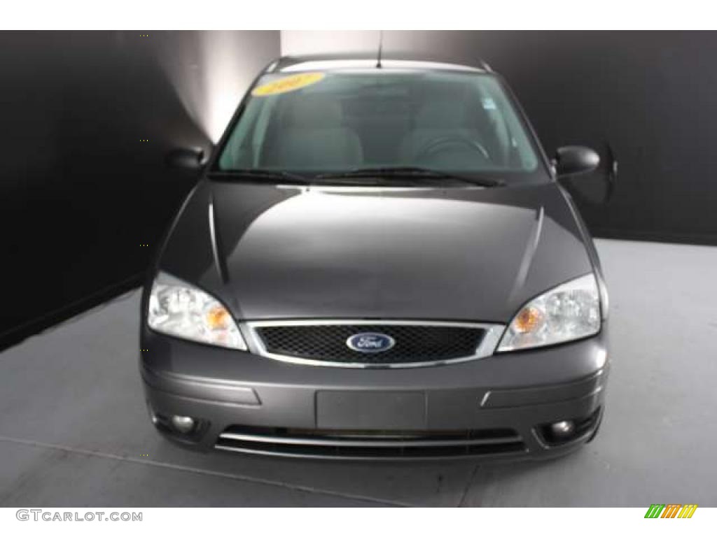 Liquid Grey Metallic Ford Focus