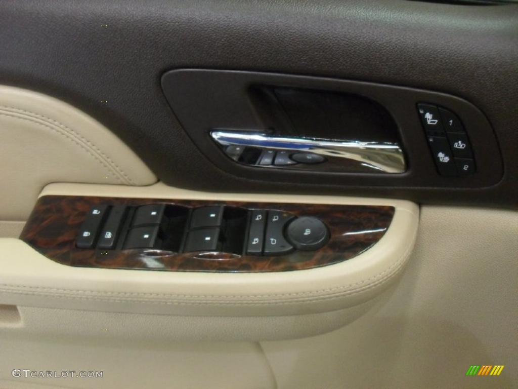 2007 Yukon Denali AWD - Summit White / Cocoa/Light Cashmere photo #11