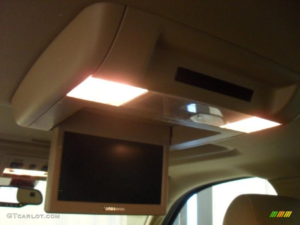 2007 Yukon Denali AWD - Summit White / Cocoa/Light Cashmere photo #20