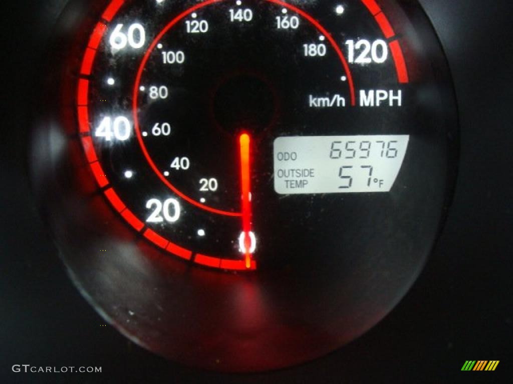 2005 Matrix XR AWD - Cosmic Blue Metallic / Dark Gray photo #10