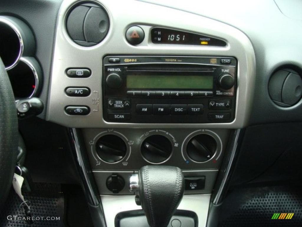 2005 Matrix XR AWD - Cosmic Blue Metallic / Dark Gray photo #11