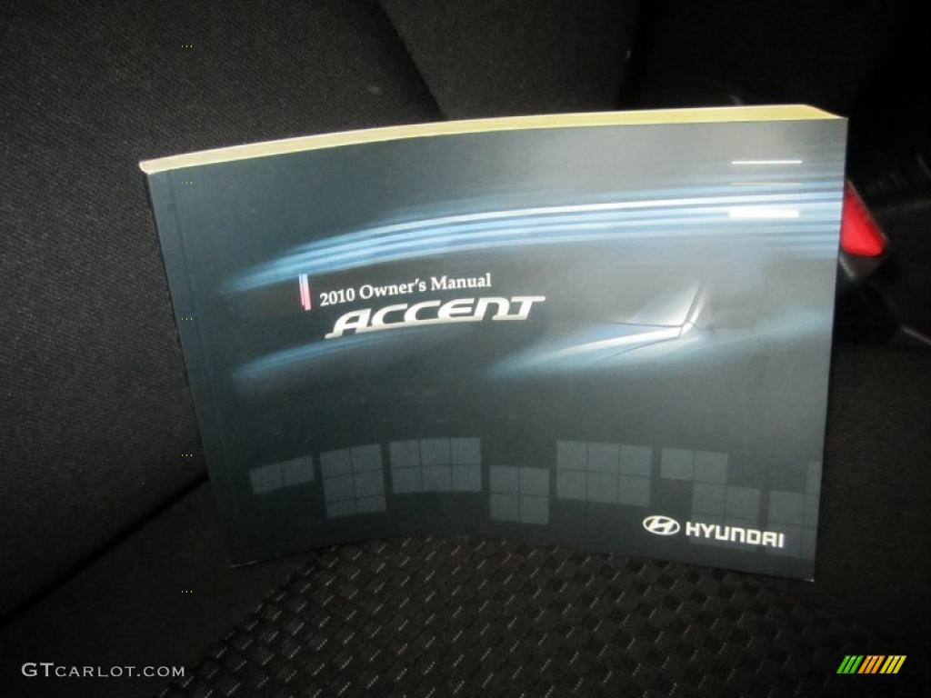 2010 Accent GS 3 Door - Nordic White / Black photo #20
