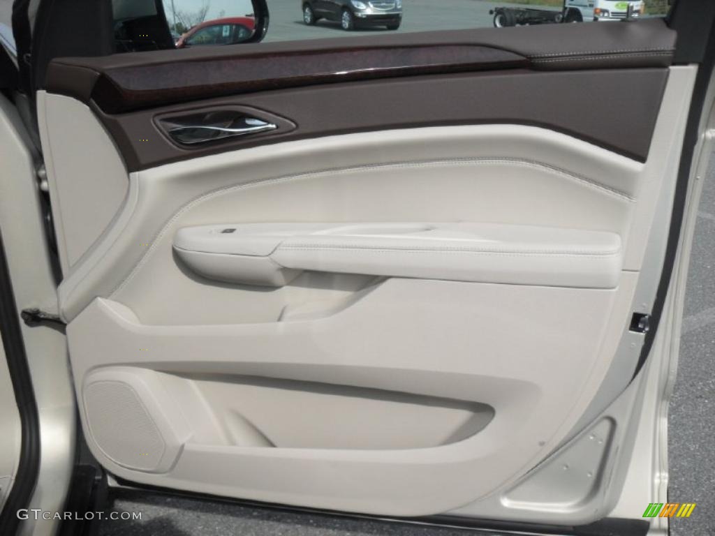 2011 SRX FWD - Gold Mist Metallic / Shale/Brownstone photo #24