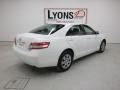Super White - Camry LE Photo No. 18