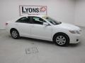 Super White - Camry LE Photo No. 23