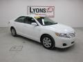 Super White - Camry LE Photo No. 24