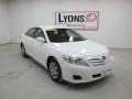 Super White - Camry LE Photo No. 25