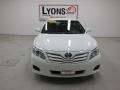 Super White - Camry LE Photo No. 27