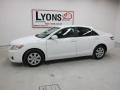 Super White - Camry LE Photo No. 31
