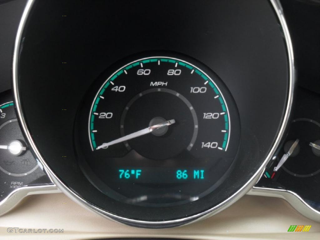 2011 Malibu LT - Gold Mist Metallic / Cocoa/Cashmere photo #12