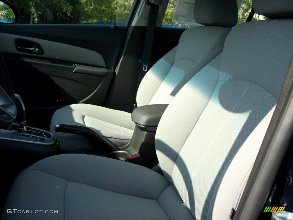 2011 Cruze LT - Imperial Blue Metallic / Medium Titanium photo #8