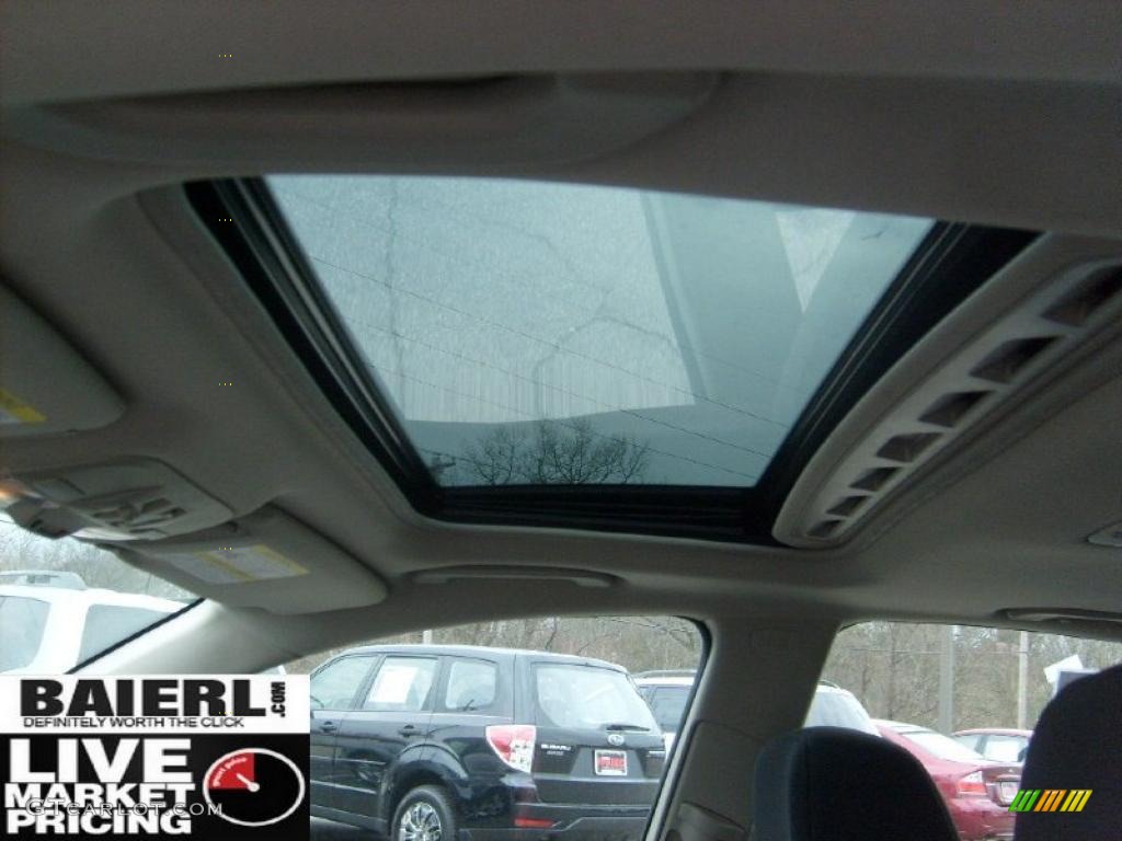 2009 Legacy 2.5i Sedan - Ruby Red Pearl / Off Black photo #11