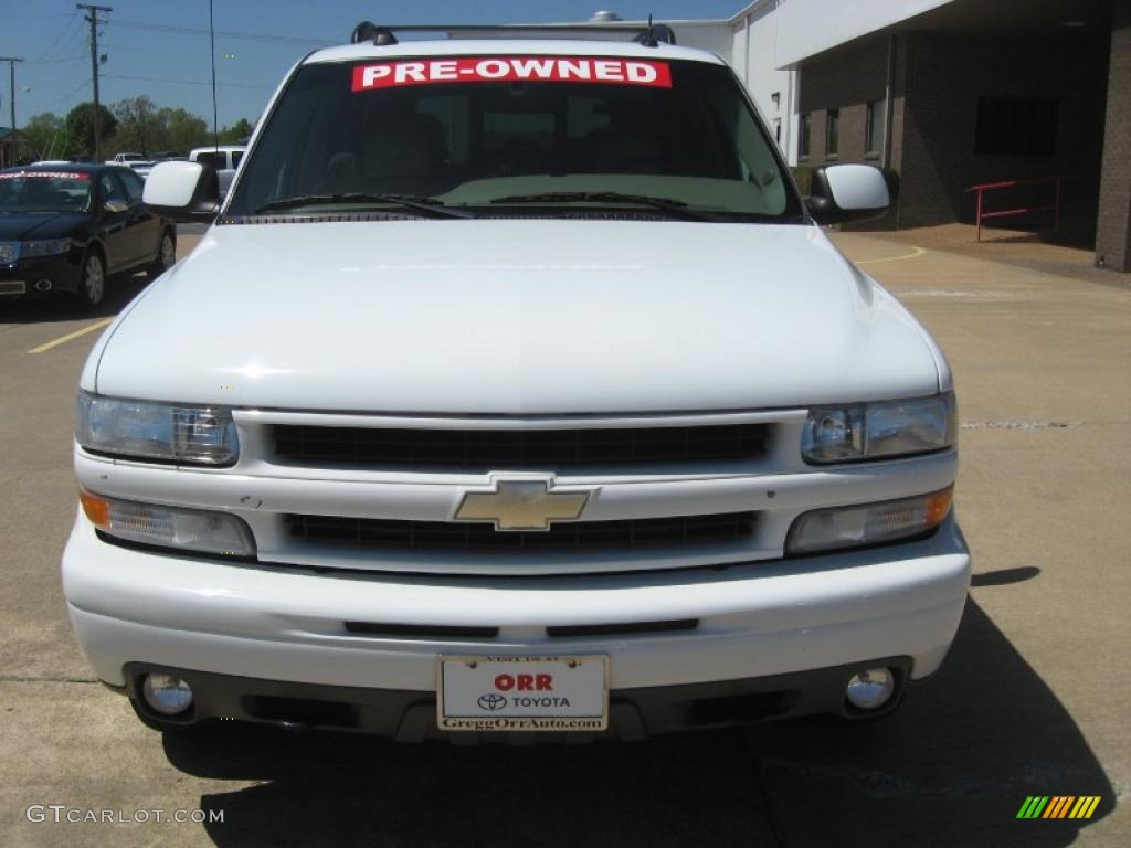 2004 Tahoe Z71 4x4 - Summit White / Tan/Neutral photo #2