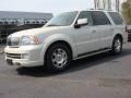 2006 Cashmere Tri-Coat Lincoln Navigator Luxury 4x4  photo #2