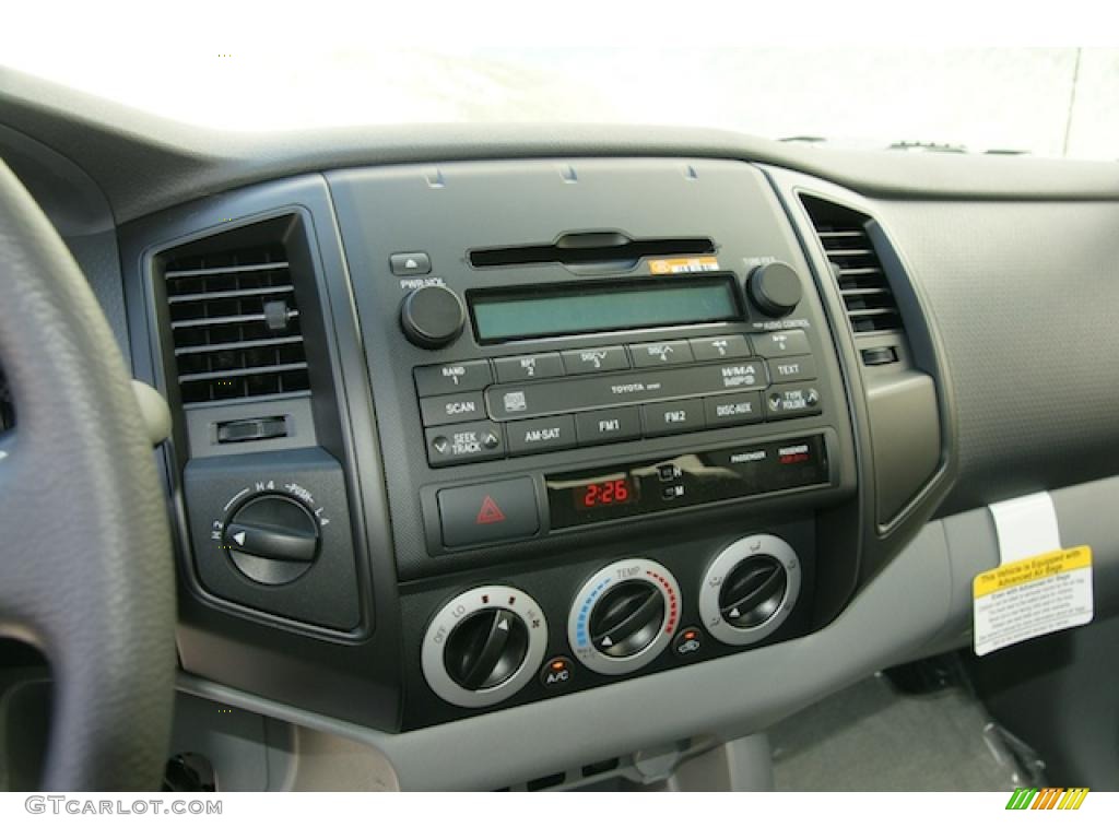 2011 Toyota Tacoma Regular Cab 4x4 Controls Photo #47925201