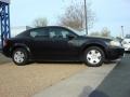 Brilliant Black Crystal Pearl - Avenger SXT Photo No. 5