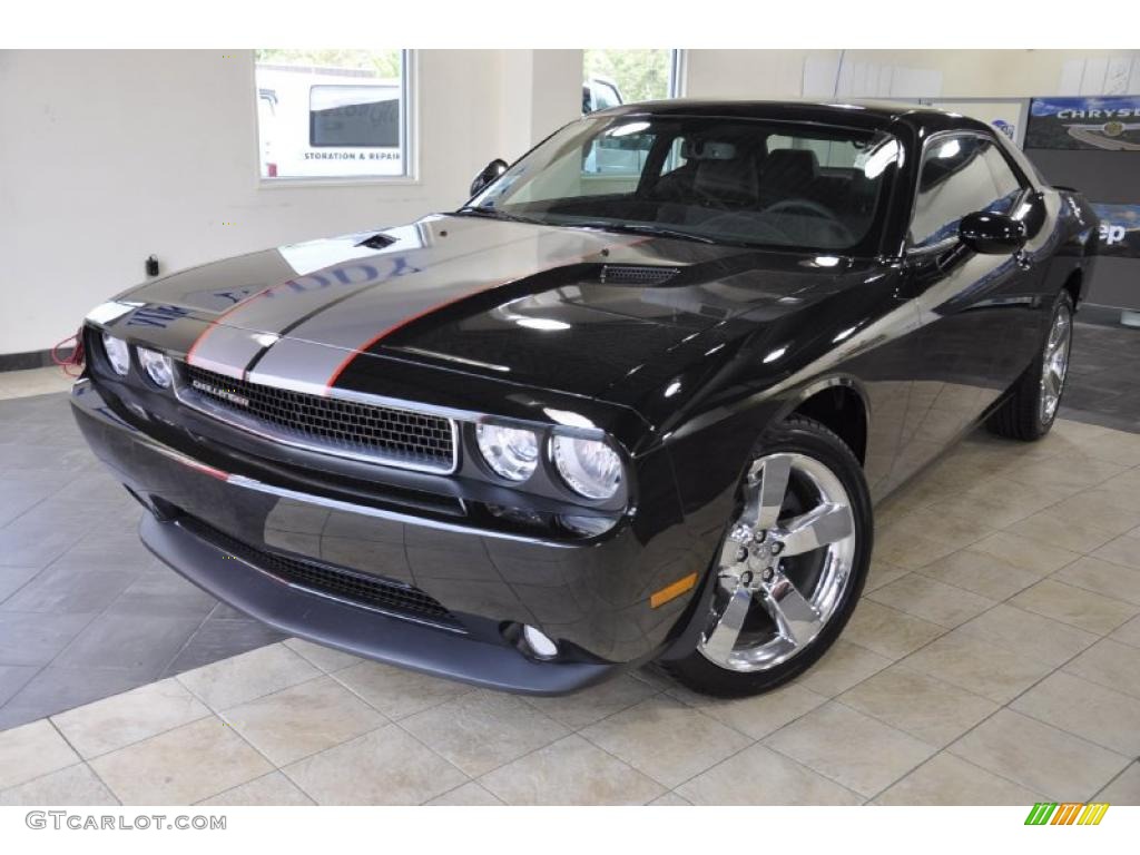 2011 Challenger Rallye - Brilliant Black Crystal Pearl / Dark Slate Gray photo #2