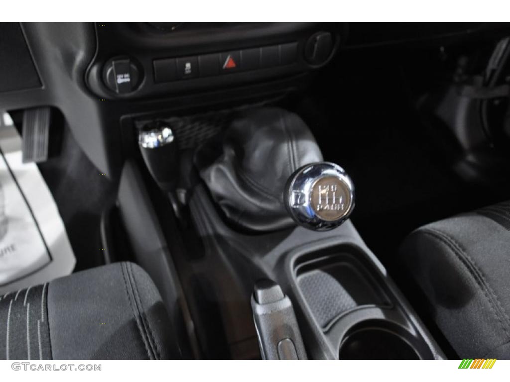 2011 Wrangler Sport S 4x4 - Black / Black photo #16