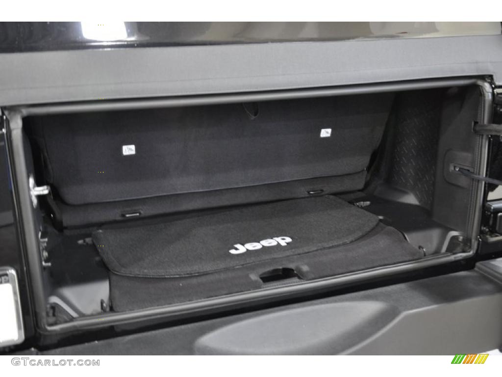 2011 Wrangler Sport S 4x4 - Black / Black photo #19