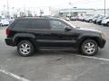 Black - Grand Cherokee Laredo 4x4 Photo No. 4