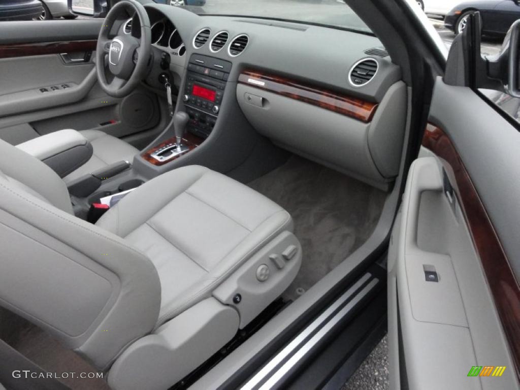 2007 Audi A4 3.2 quattro Cabriolet Platinum Dashboard Photo #47930619