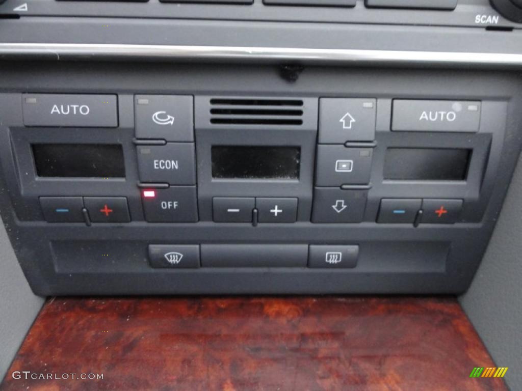 2007 Audi A4 3.2 quattro Cabriolet Controls Photo #47930850