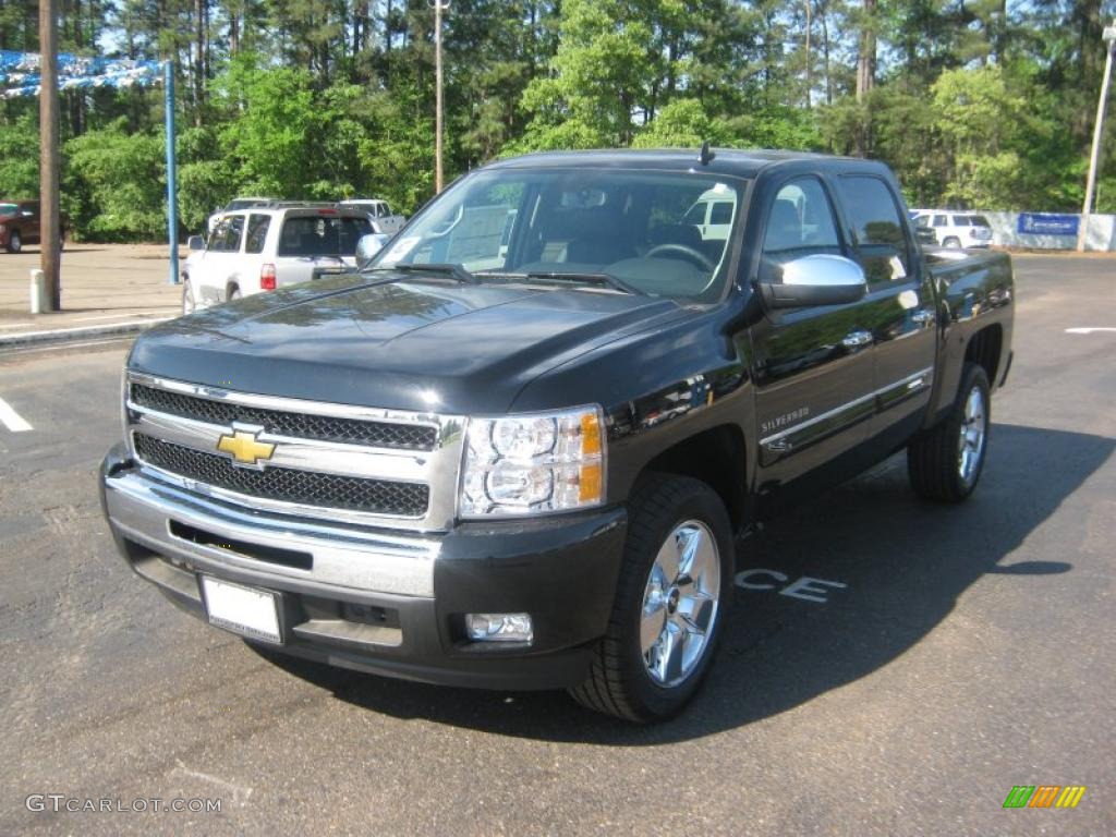 2011 Silverado 1500 LT Crew Cab - Black / Ebony photo #1