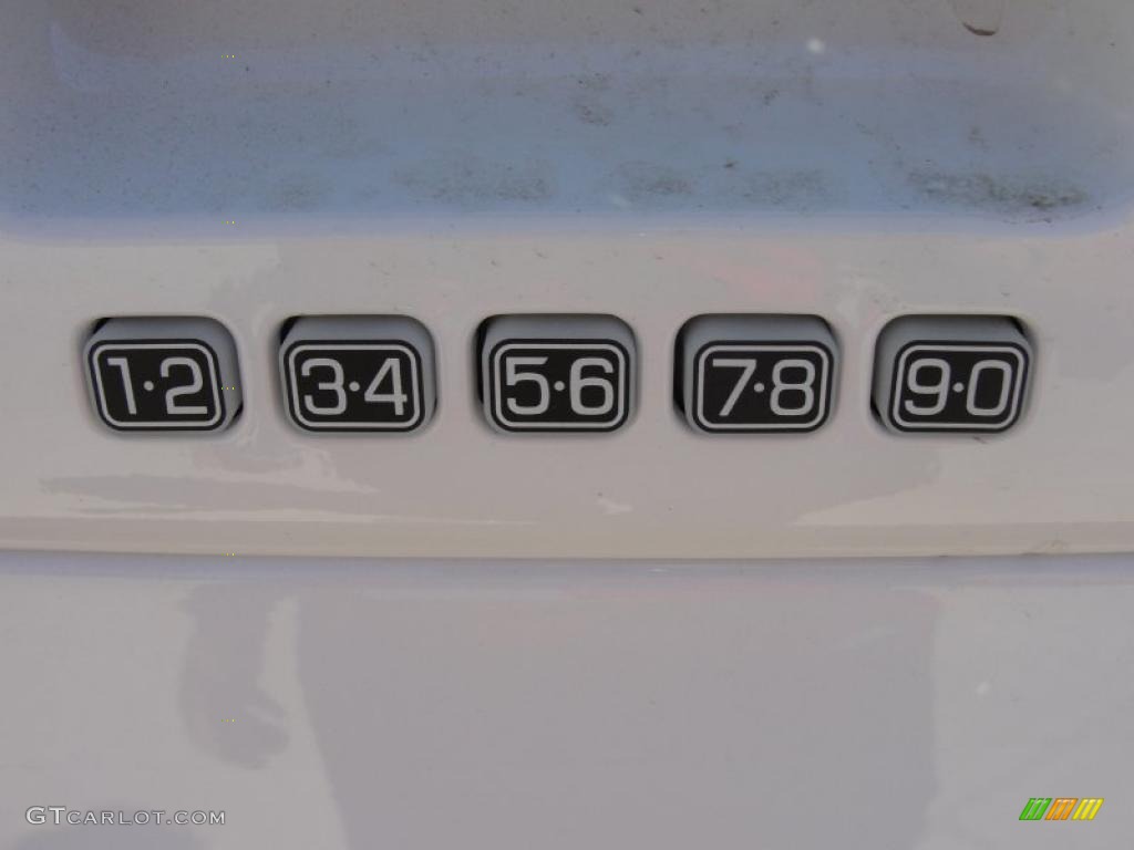 2011 F150 FX2 SuperCrew - Oxford White / Black photo #17