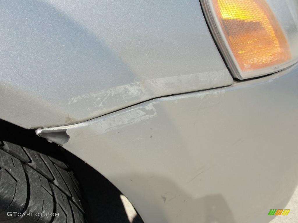 2004 Sebring LX Sedan - Bright Silver Metallic / Dark Slate Gray photo #18