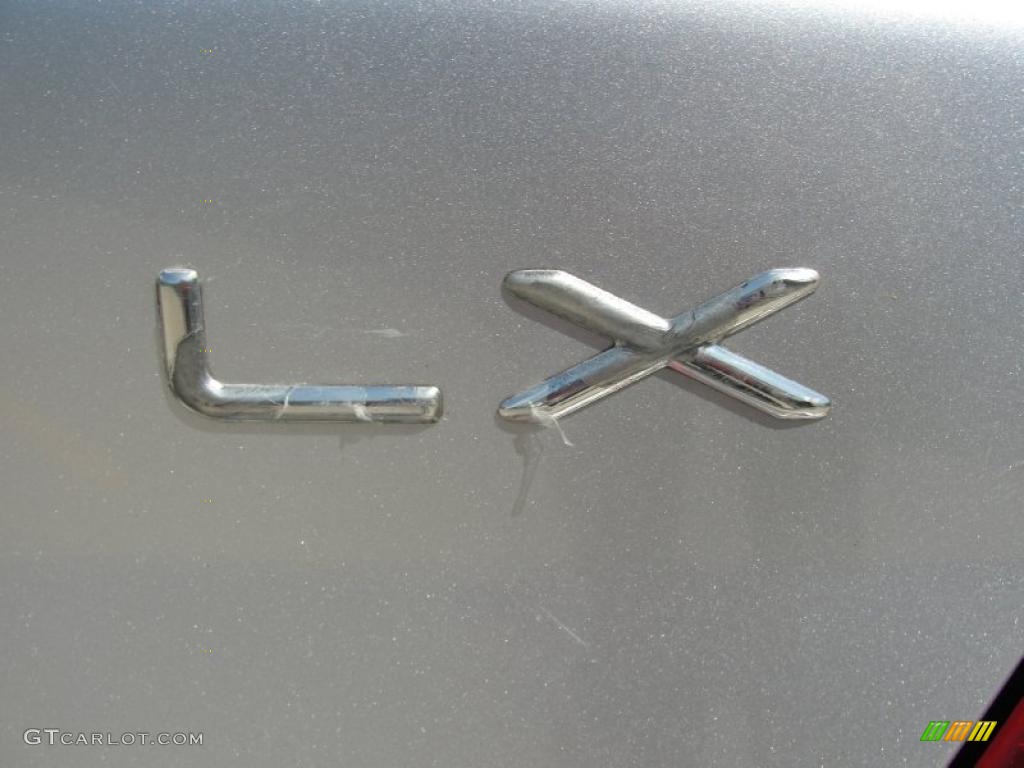 2004 Sebring LX Sedan - Bright Silver Metallic / Dark Slate Gray photo #24